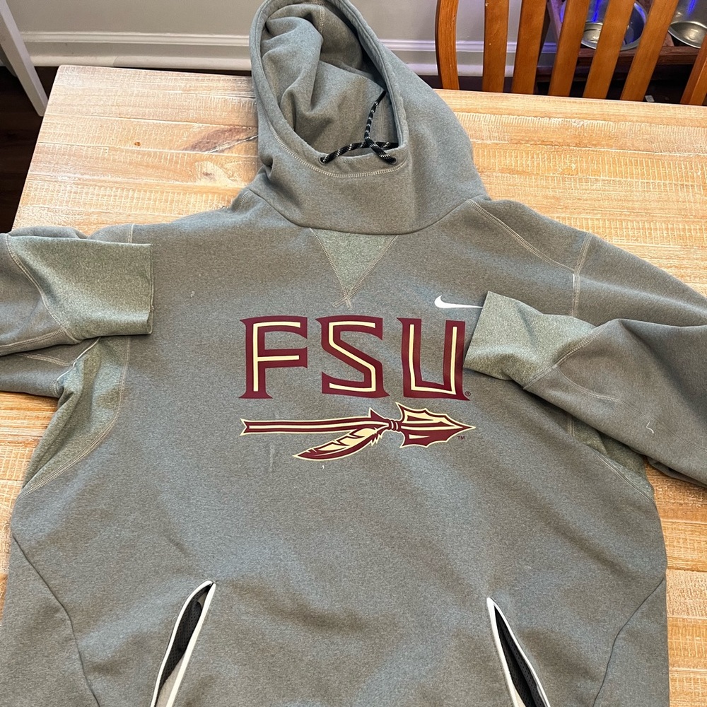 Nike Florida State Therma Fit Gameday Hoodie - Large